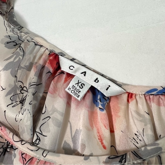 Cabi Blouse 100% Silk #399 Gray Red Poppy Floral Flower Fairy Top Oversized - Picture 5 of 12